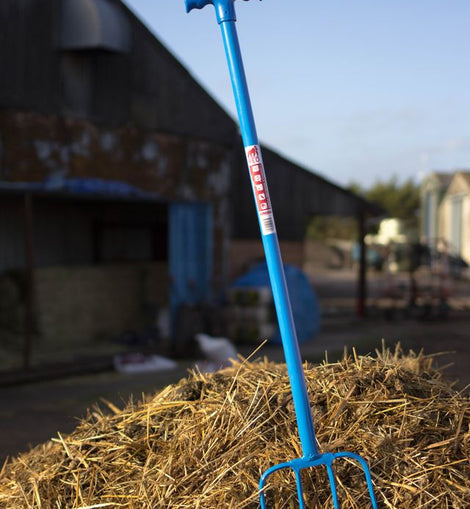 Red Gorilla 4 Prong Manure Fork